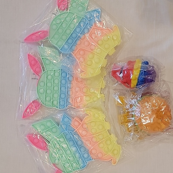 Colorful Pop It Fidget Toy Bundle 5 Piece NWT - Picture 7 of 7